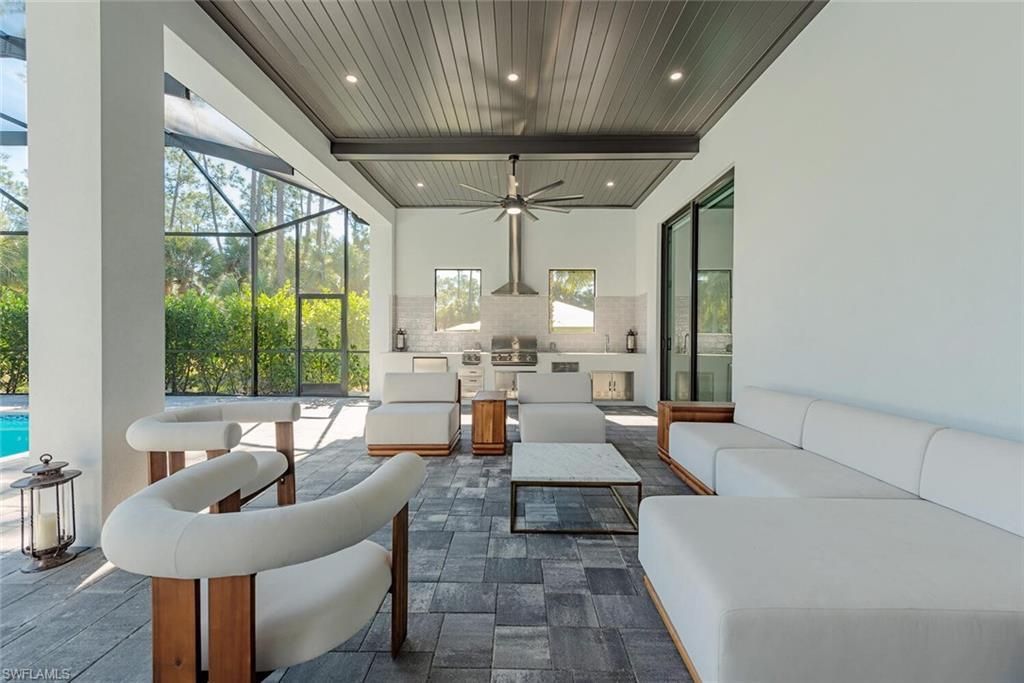 662 9th St Sw, Naples, FL 34117 Photo