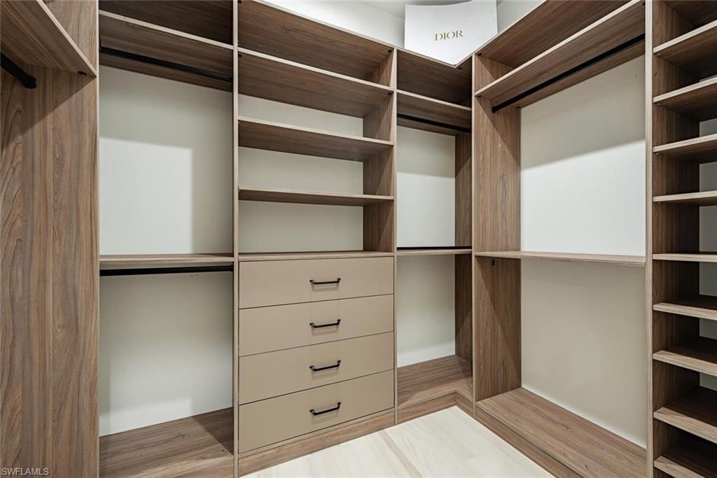 662 9th St Sw, Naples, FL 34117 Photo