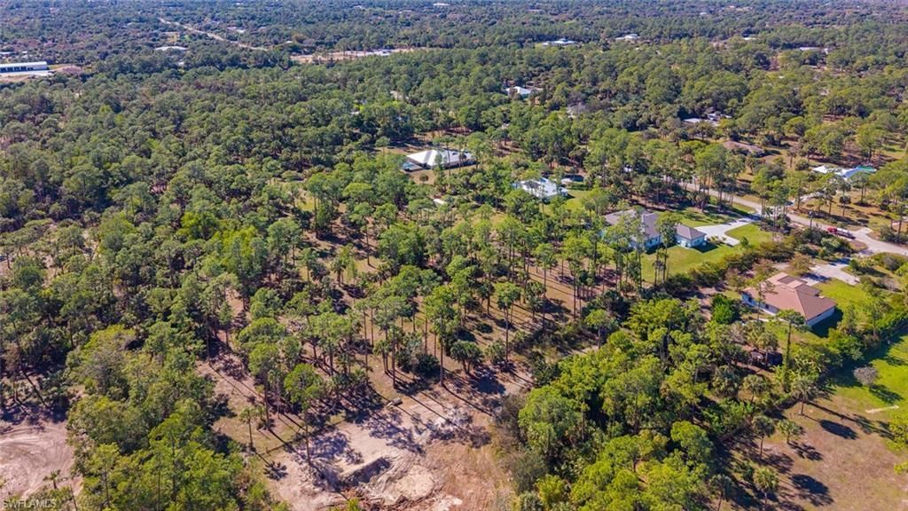 662 9th St Sw, Naples, FL 34117 Photo