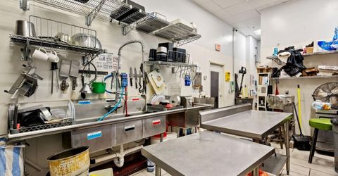 8251 Bruceville Rd #140, Unit 140, Sacramento, CA 95823 Photo