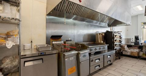 8251 Bruceville Rd #140, Unit 140, Sacramento, CA 95823 Photo