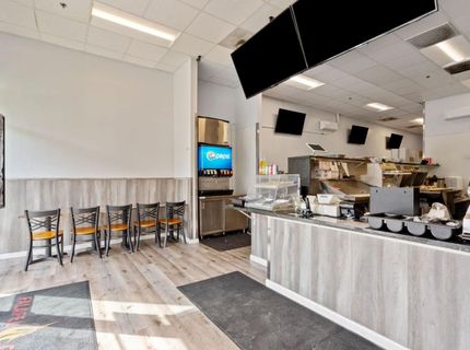 8251 Bruceville Rd #140, Unit 140, Sacramento, CA 95823 Photo