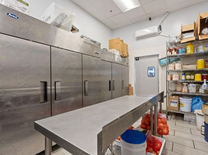 8251 Bruceville Rd #140, Unit 140, Sacramento, CA 95823 Photo