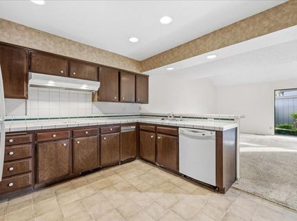 8899 Bluff Ln, Fair Oaks, CA 95628 Photo