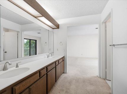 8899 Bluff Ln, Fair Oaks, CA 95628 Photo