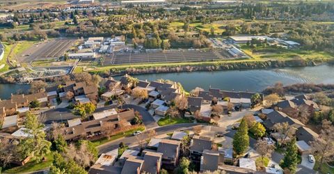 8899 Bluff Ln, Fair Oaks, CA 95628 Photo