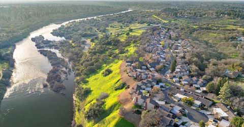 8899 Bluff Ln, Fair Oaks, CA 95628 Photo