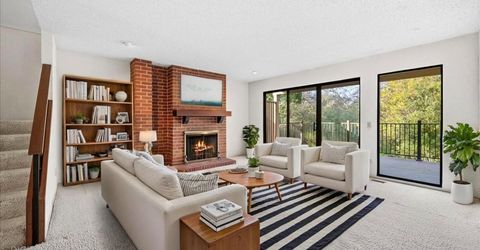 8899 Bluff Ln, Fair Oaks, CA 95628 Photo