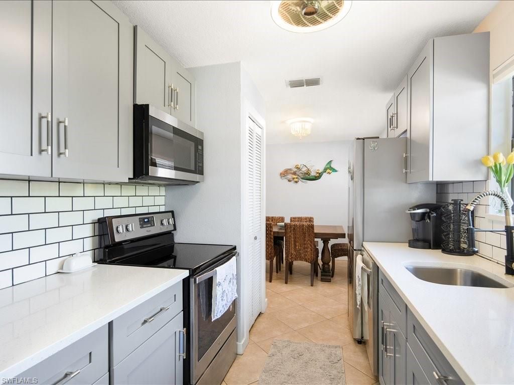 2469 Florida Ave, Naples, FL 34112 Photo
