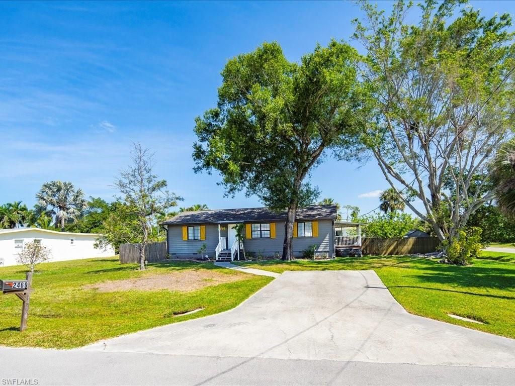 2469 Florida Ave, Naples, FL 34112 Photo
