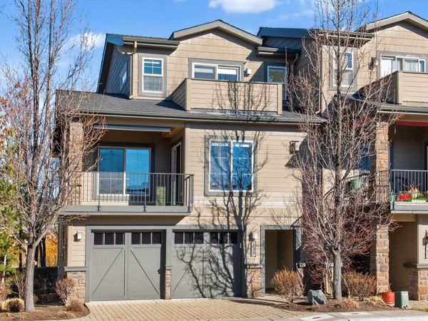 680 SW Otter Way, Bend, OR 97702