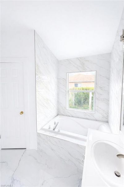 4504 Varsity Cir, Lehigh Acres, FL 33971 Photo