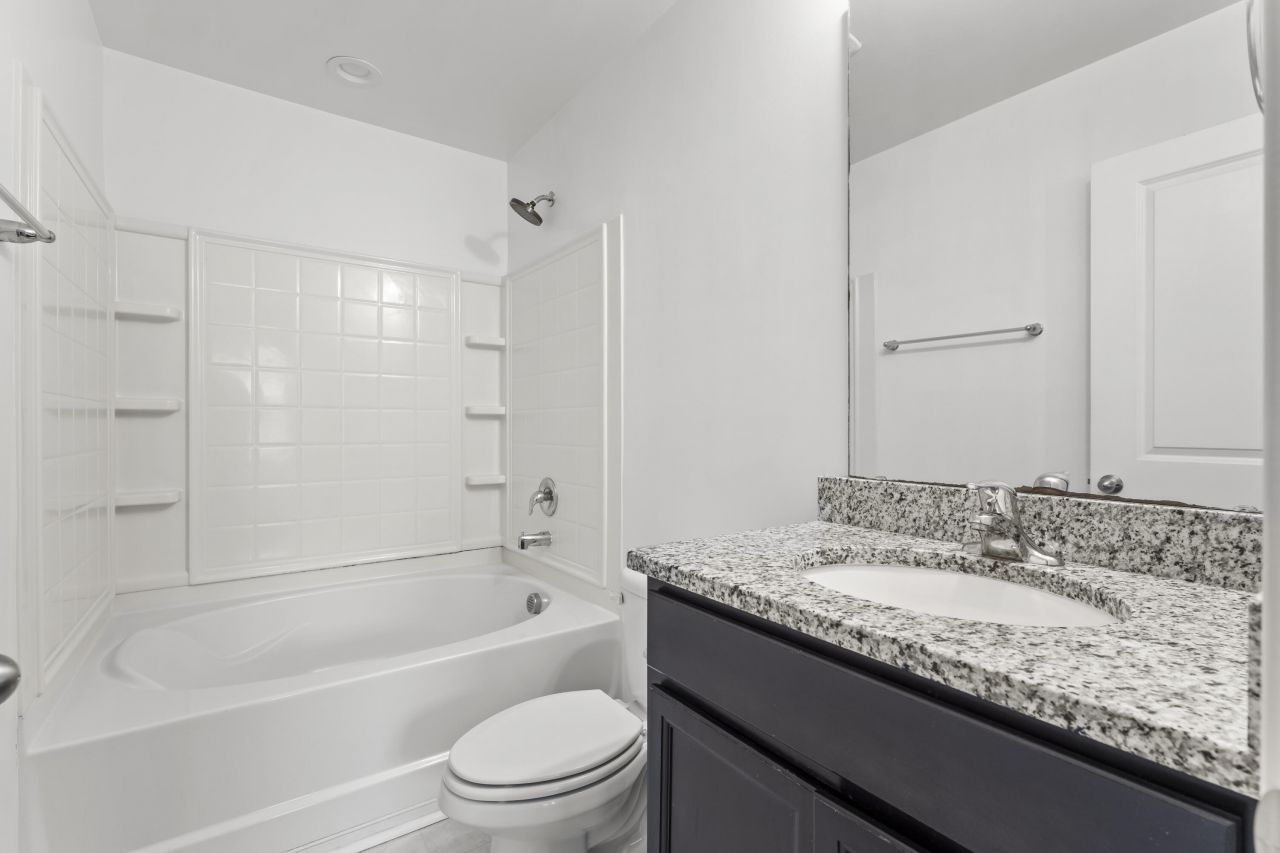 123 Boone Street Photo 16