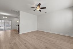 123 Boone Street photo 4