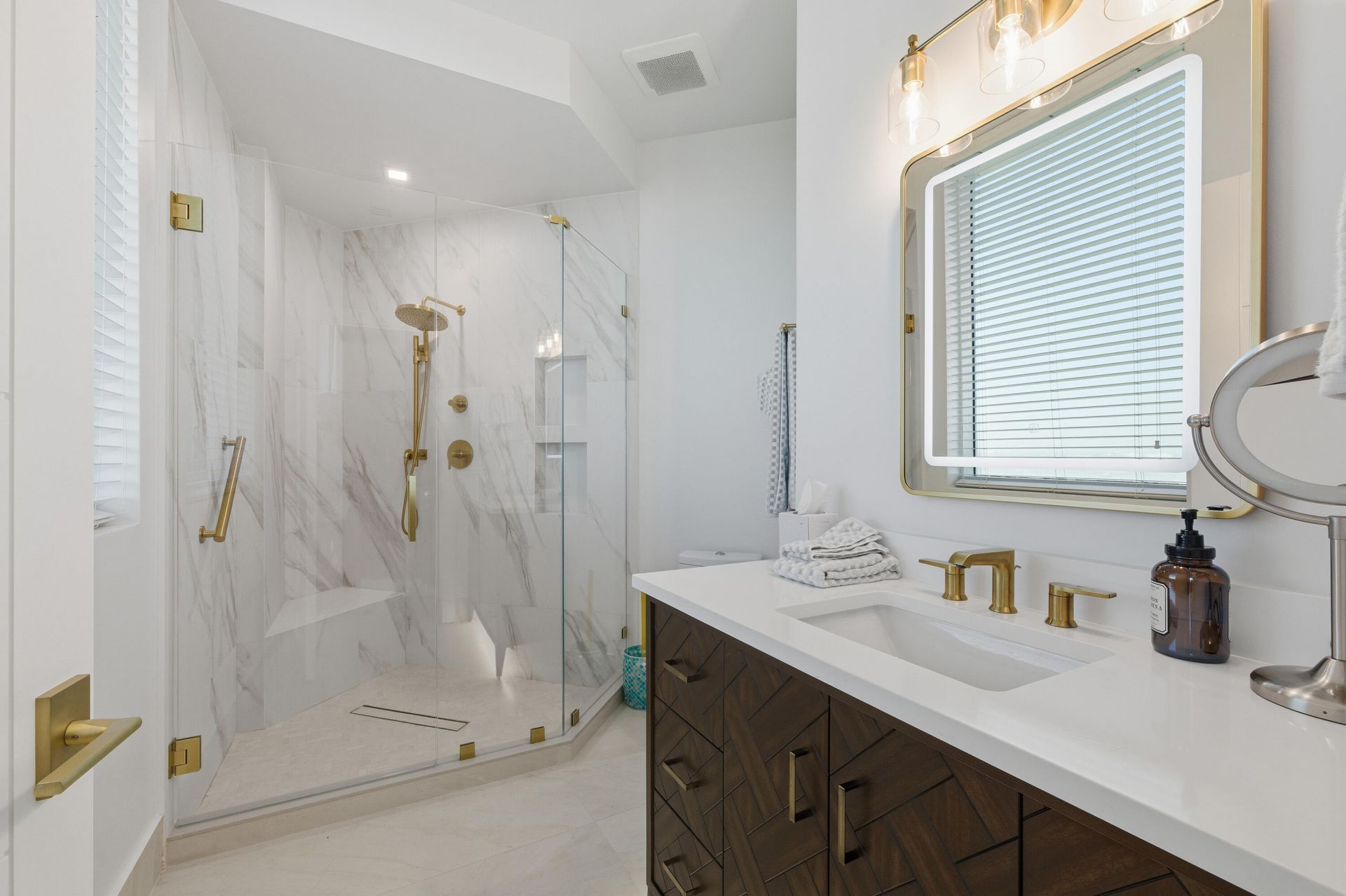 1063 Hillsboro Mile, Unit 807, Hillsboro Beach, FL 33062 Photo