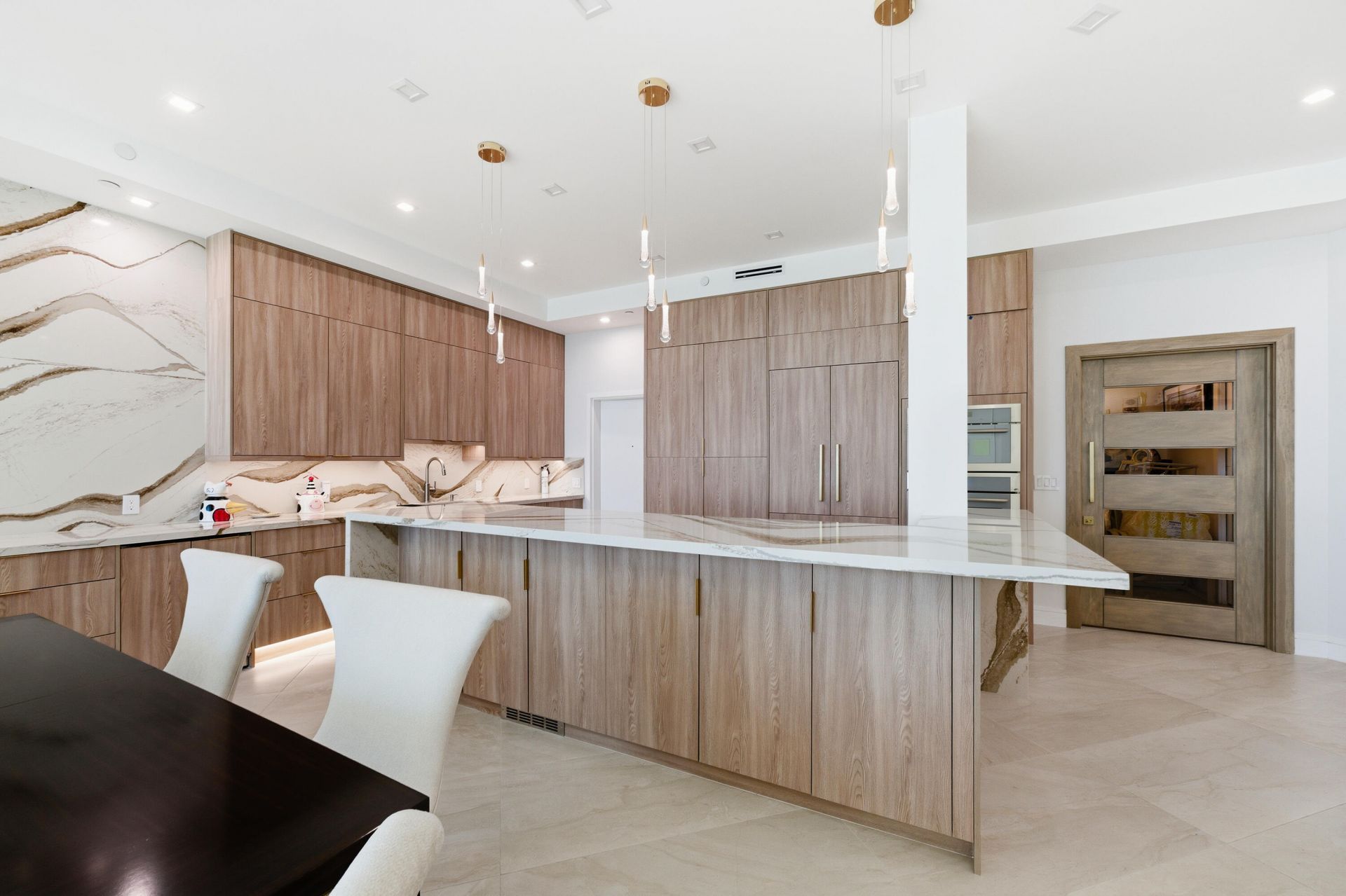 1063 Hillsboro Mile, Unit 807, Hillsboro Beach, FL 33062 Photo