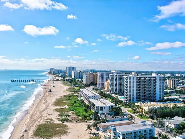 525 N Ocean Blvd, Unit T-2, Pompano Beach, FL 33062
