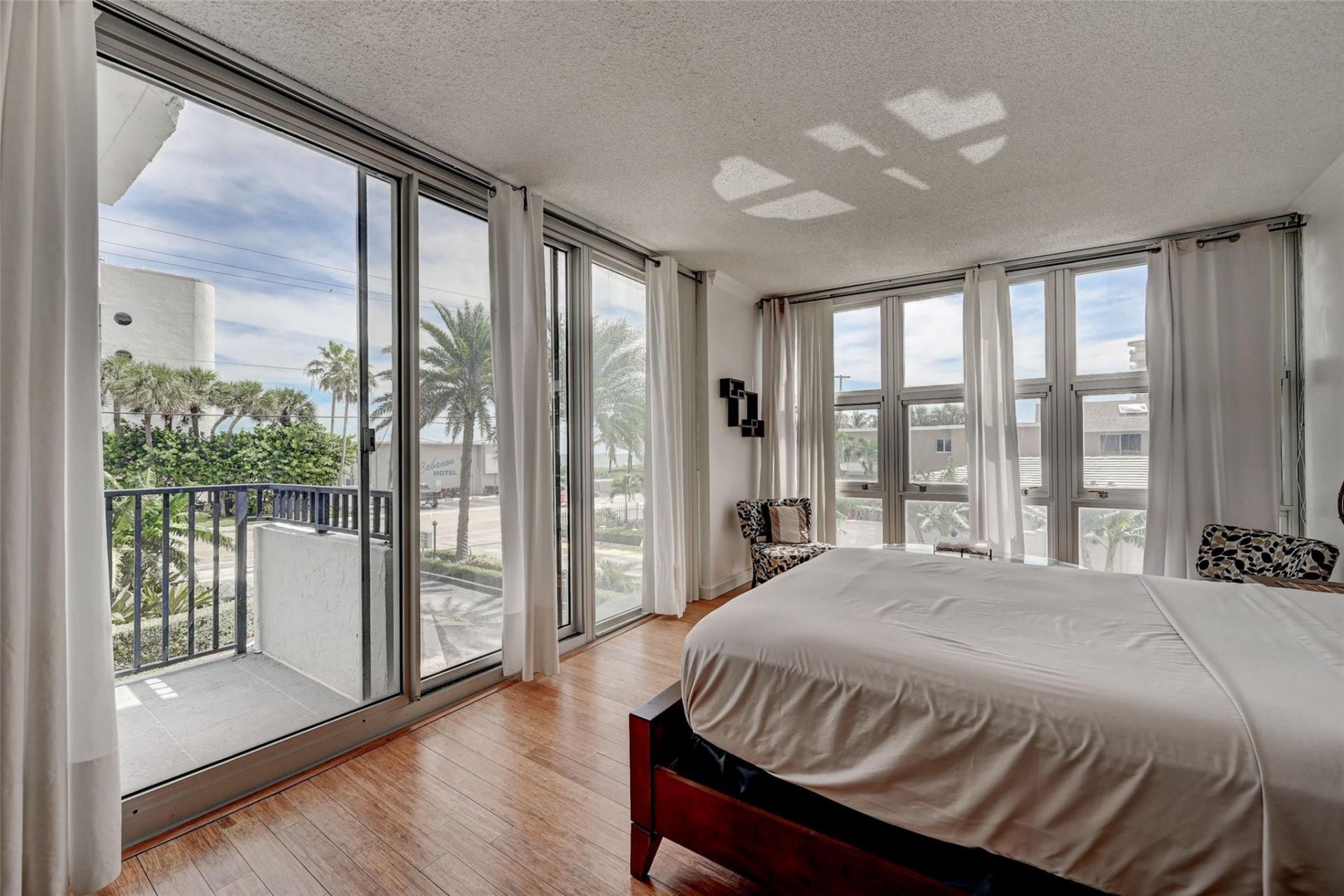 525 N Ocean Boulevard, Unit T-2, Pompano Beach, FL 33062 Photo
