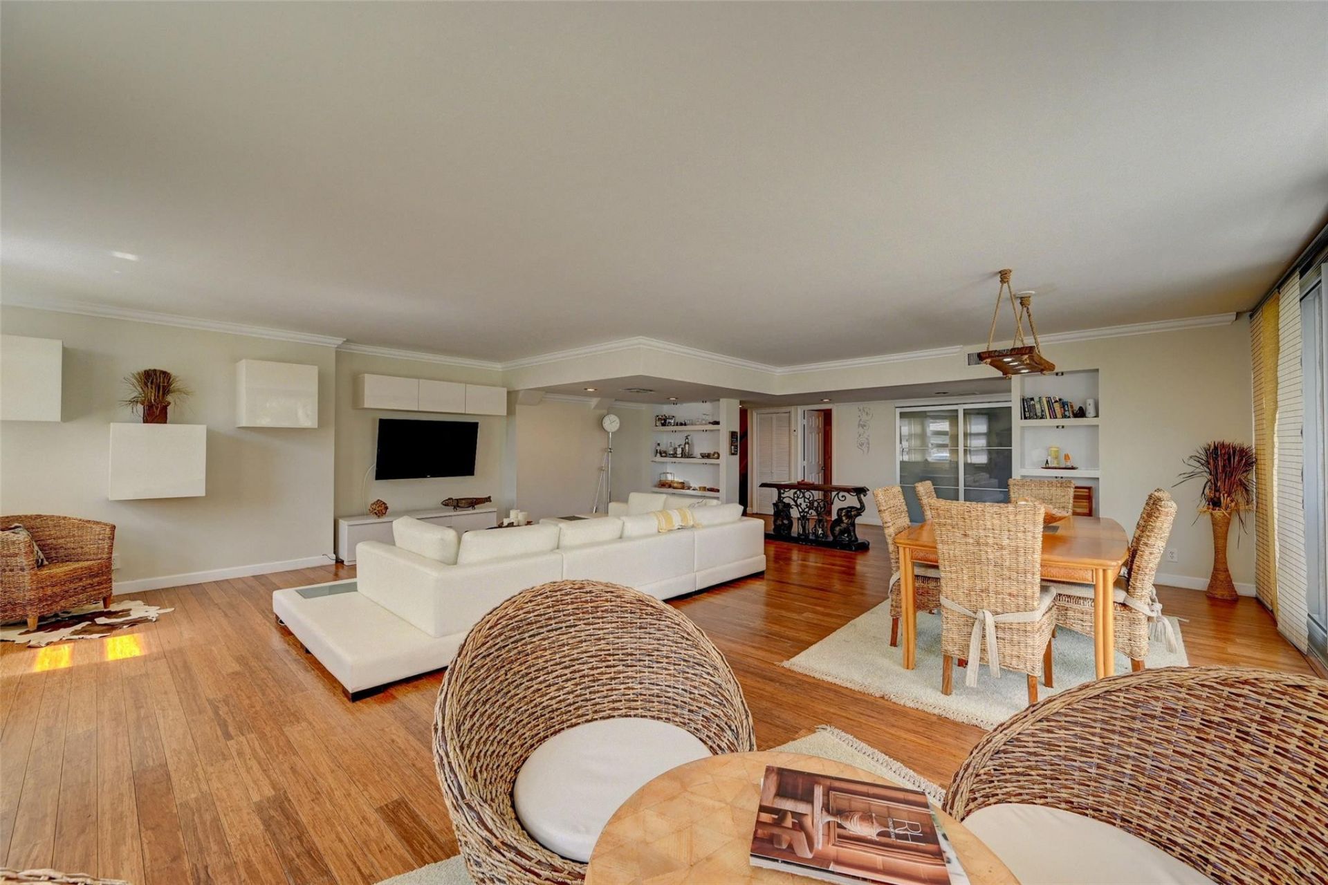 525 N Ocean Boulevard, Unit T-2, Pompano Beach, FL 33062 Photo