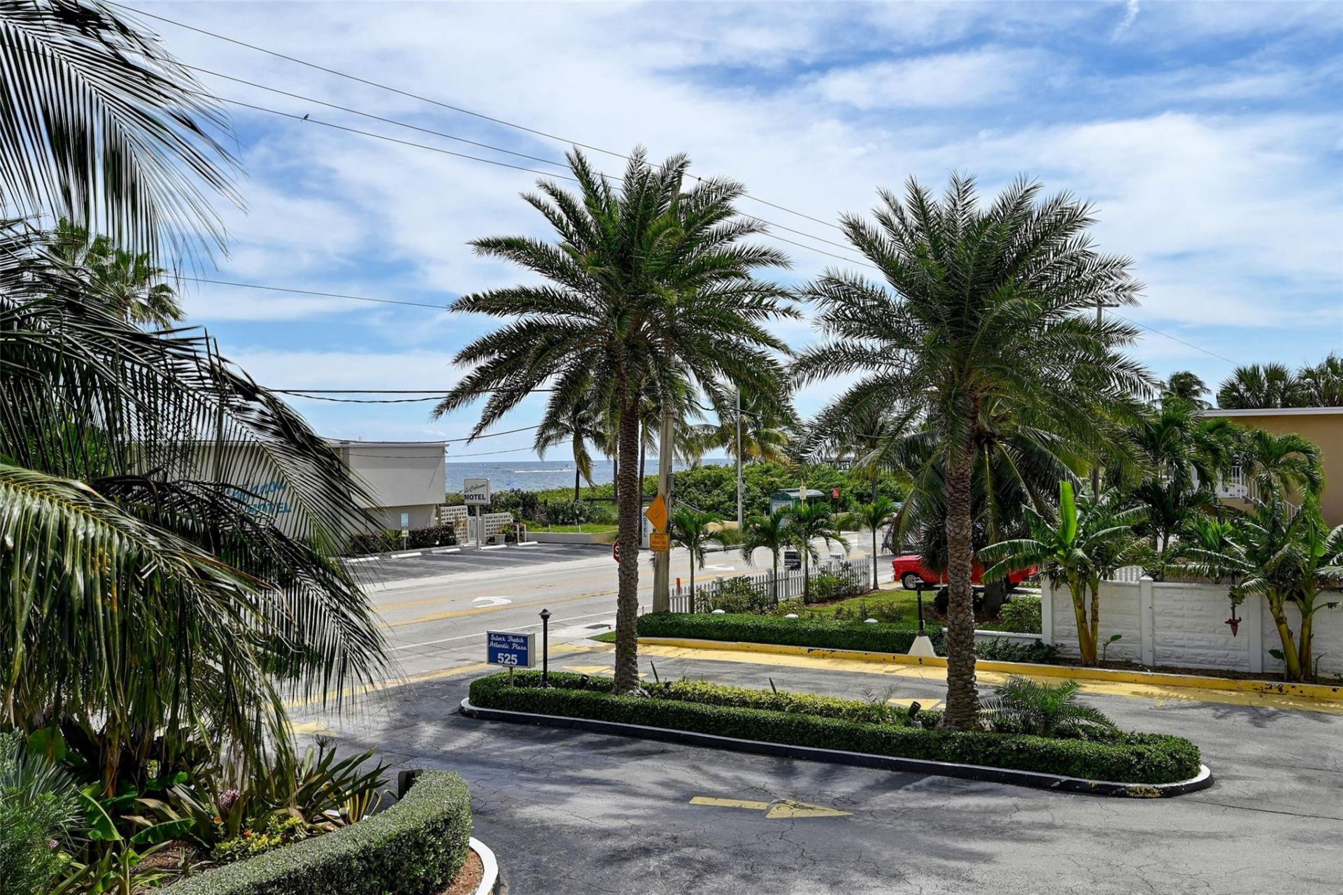 525 N Ocean Boulevard, Unit T-2, Pompano Beach, FL 33062 Photo