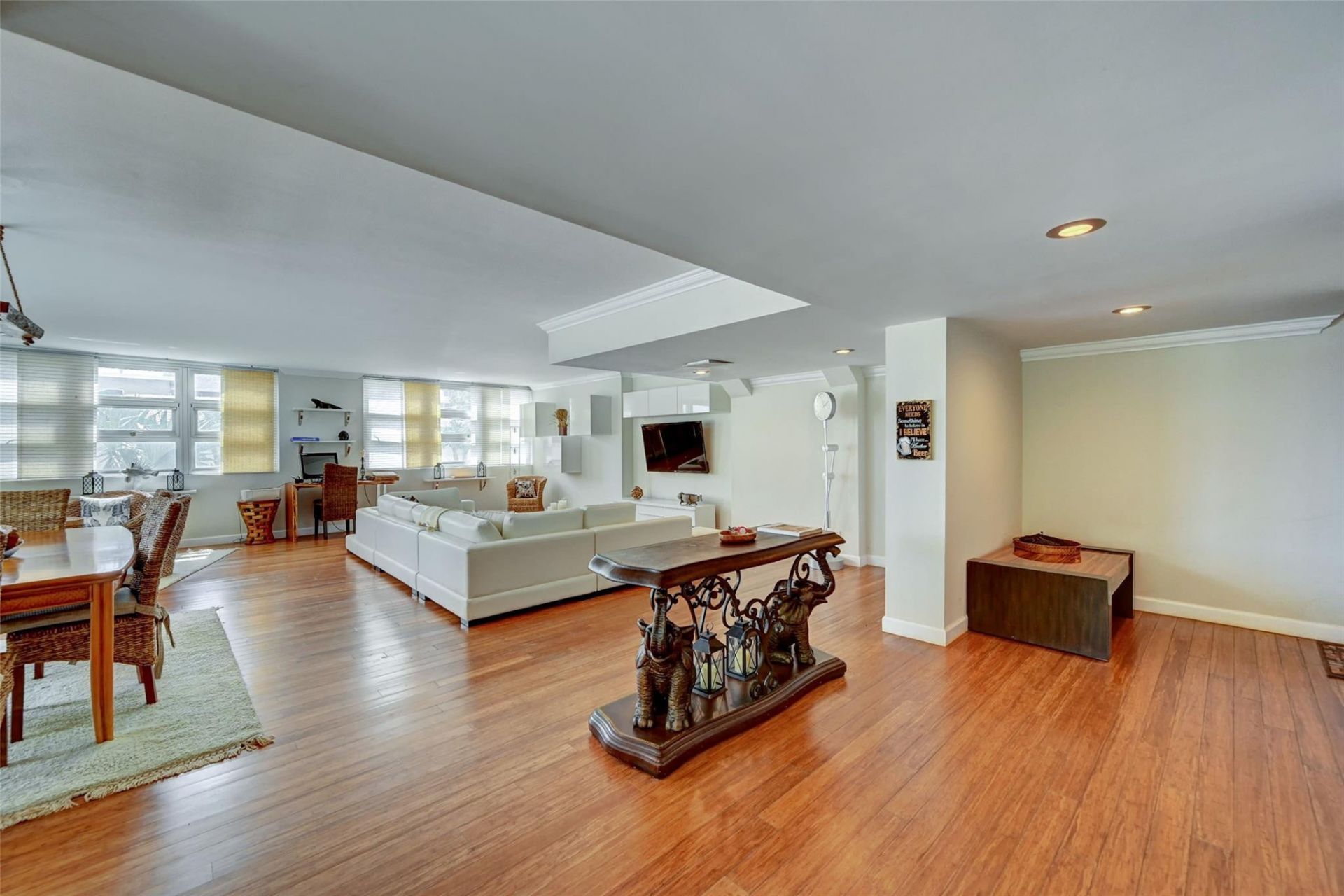 525 N Ocean Boulevard, Unit T-2, Pompano Beach, FL 33062 Photo