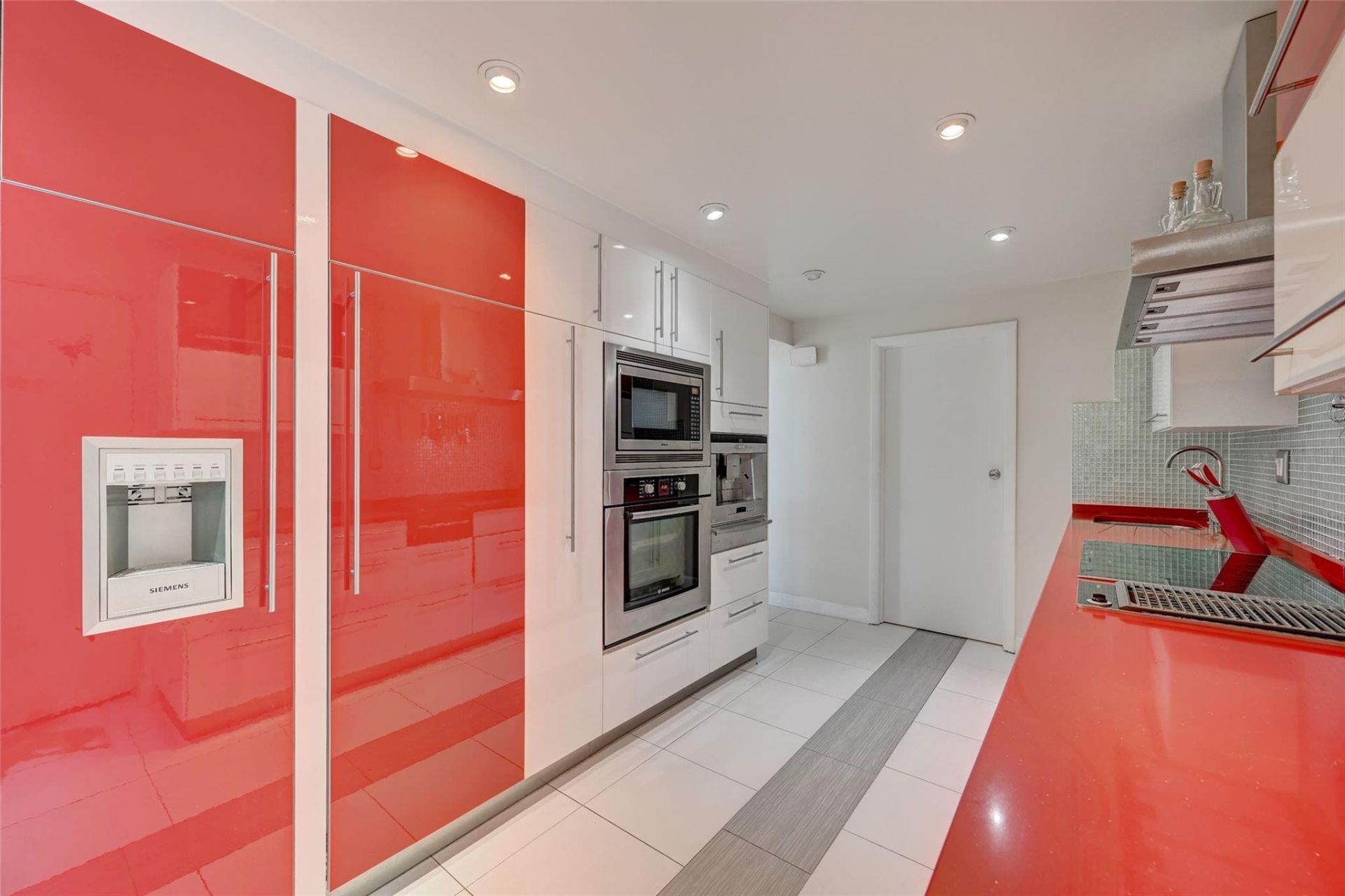 525 N Ocean Boulevard, Unit T-2, Pompano Beach, FL 33062 Photo