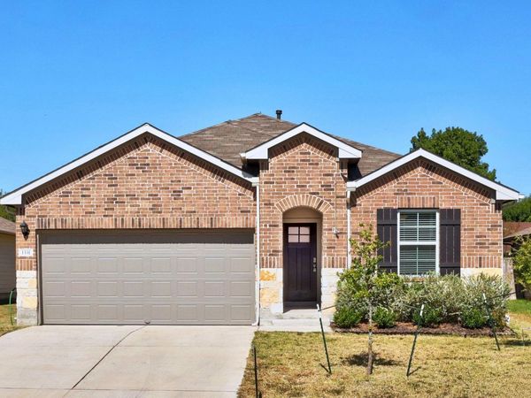 1331 Camden LN, Lockhart, TX 78644