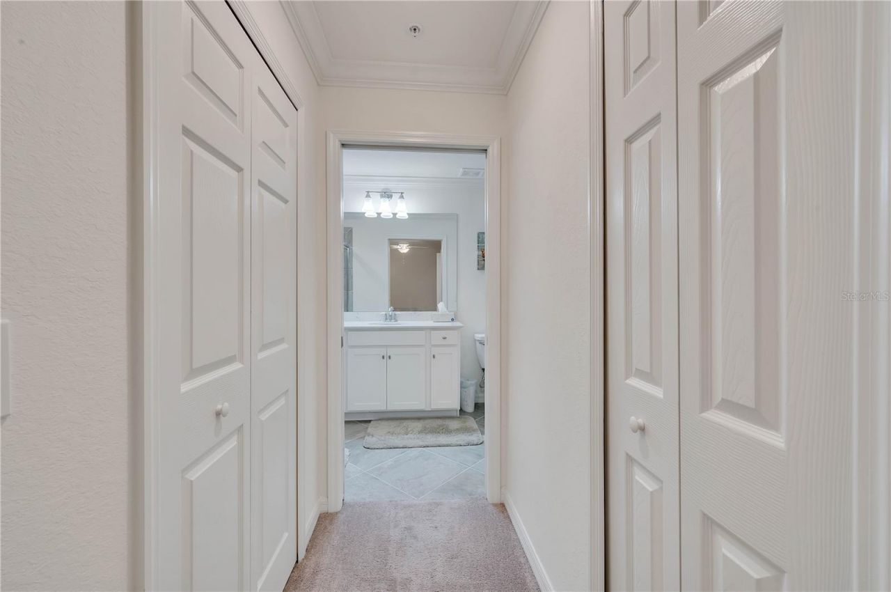 17510 Gawthrop Drive, Unit 203, Lakewood Ranch, FL 34211 Photo