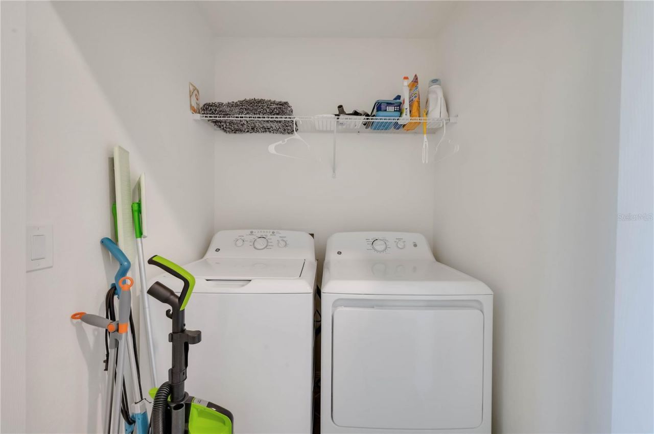 17510 Gawthrop Drive, Unit 203, Lakewood Ranch, FL 34211 Photo