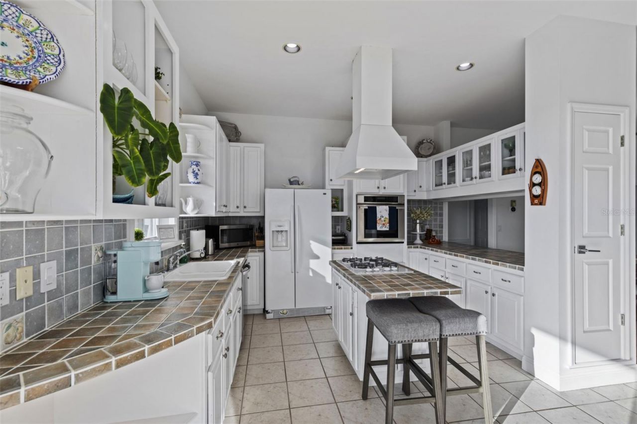 2291 Palm Avenue, Saint James City, FL 33956 Photo