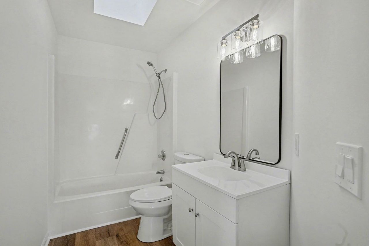 206 56th Ave. N Photo 22