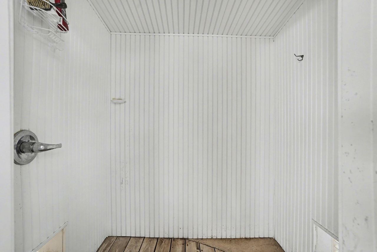 206 56th Ave. N Photo 23