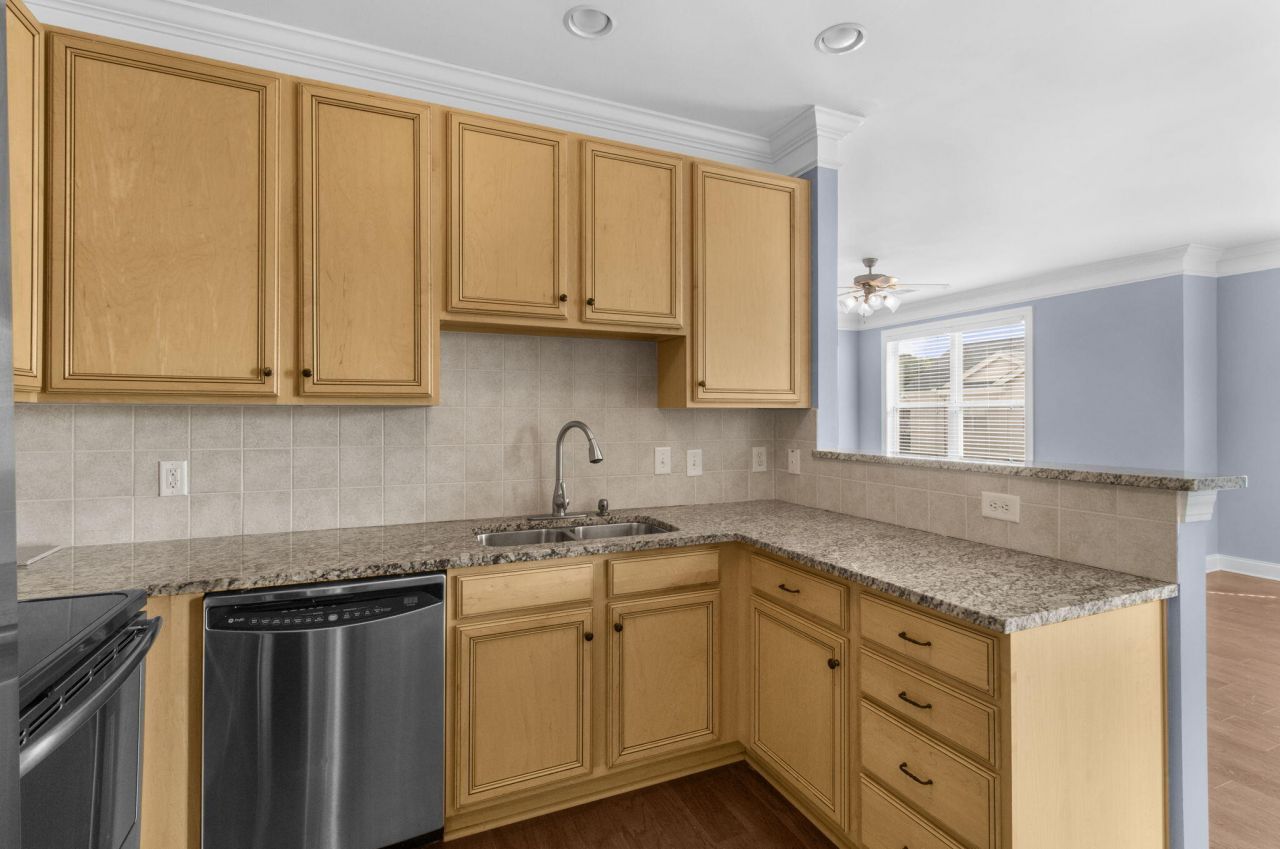 2244 Ashley Crossing Drive Photo 10