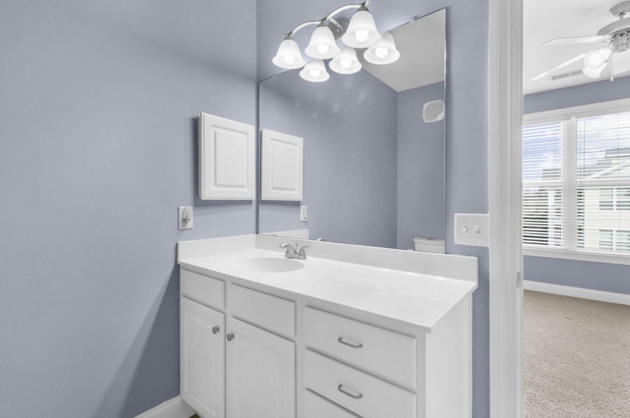 2244 Ashley Crossing Drive Photo 27