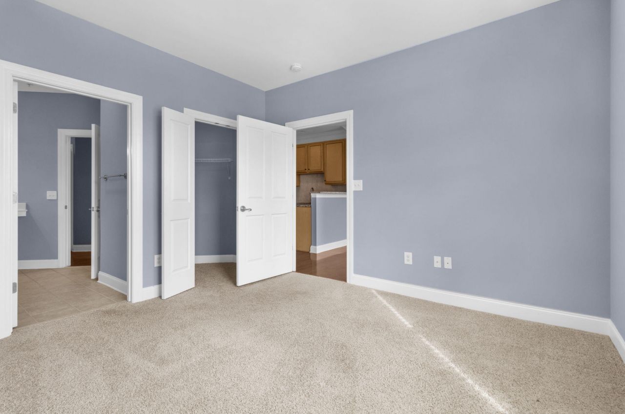 2244 Ashley Crossing Drive Photo 29