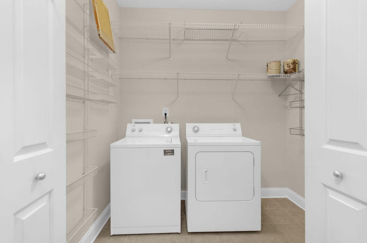 2244 Ashley Crossing Drive Photo 32