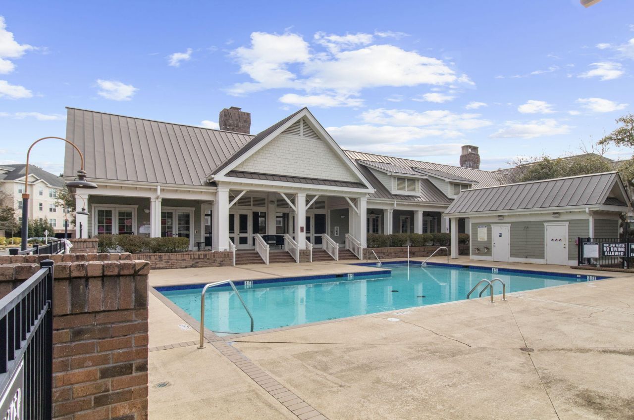 2244 Ashley Crossing Drive Photo 35