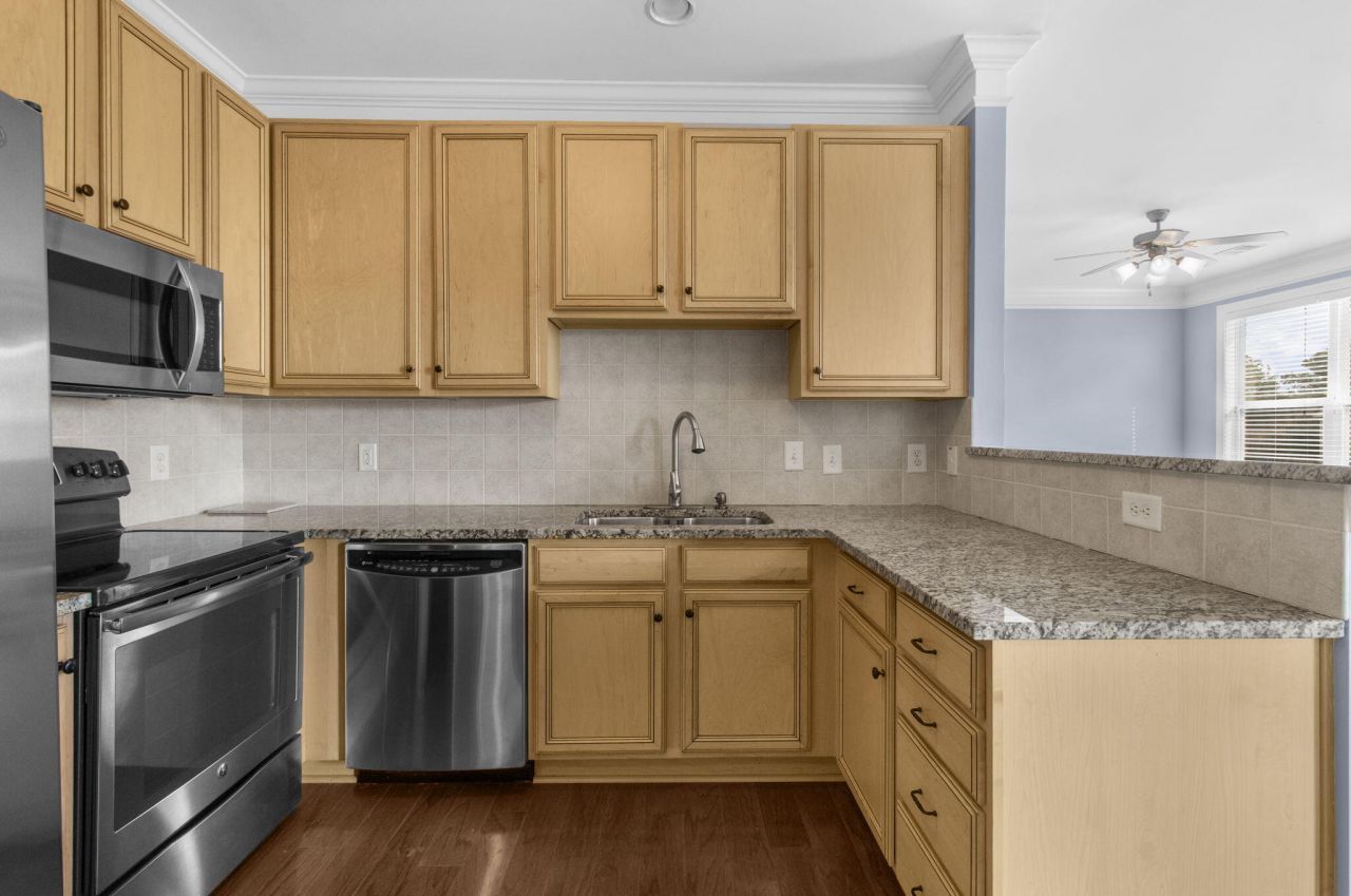 2244 Ashley Crossing Drive Photo 7