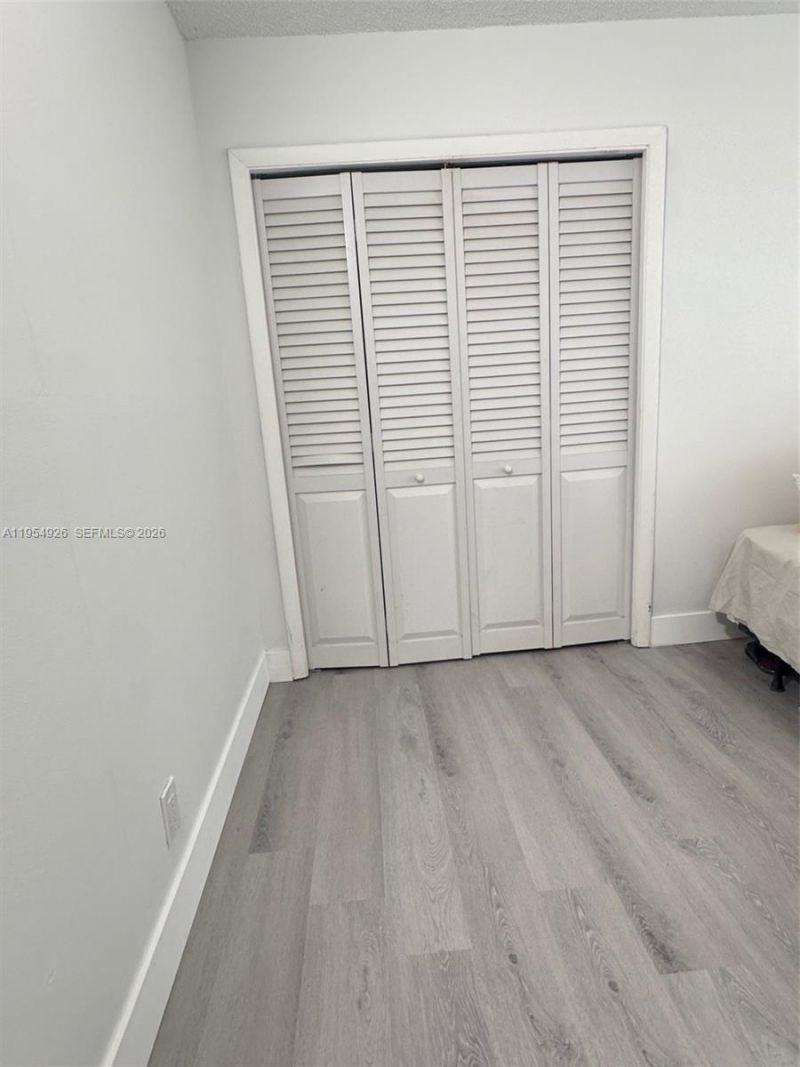 163 Lakeview Dr, Unit 204, Weston, FL 33326 Photo