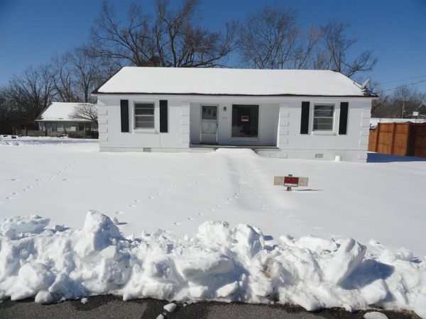 404 Walnut Street, Marshall, AR 72650