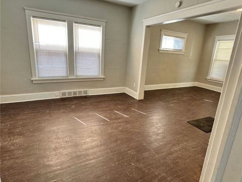 1057 E 146th Street, Cleveland, OH 44110 Photo 6