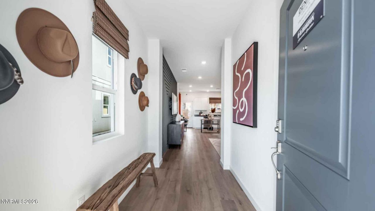 8430 Redwood Dawn Drive, Reno, NV 89506 Photo