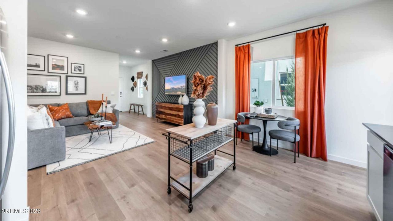 8430 Redwood Dawn Drive, Reno, NV 89506 Photo