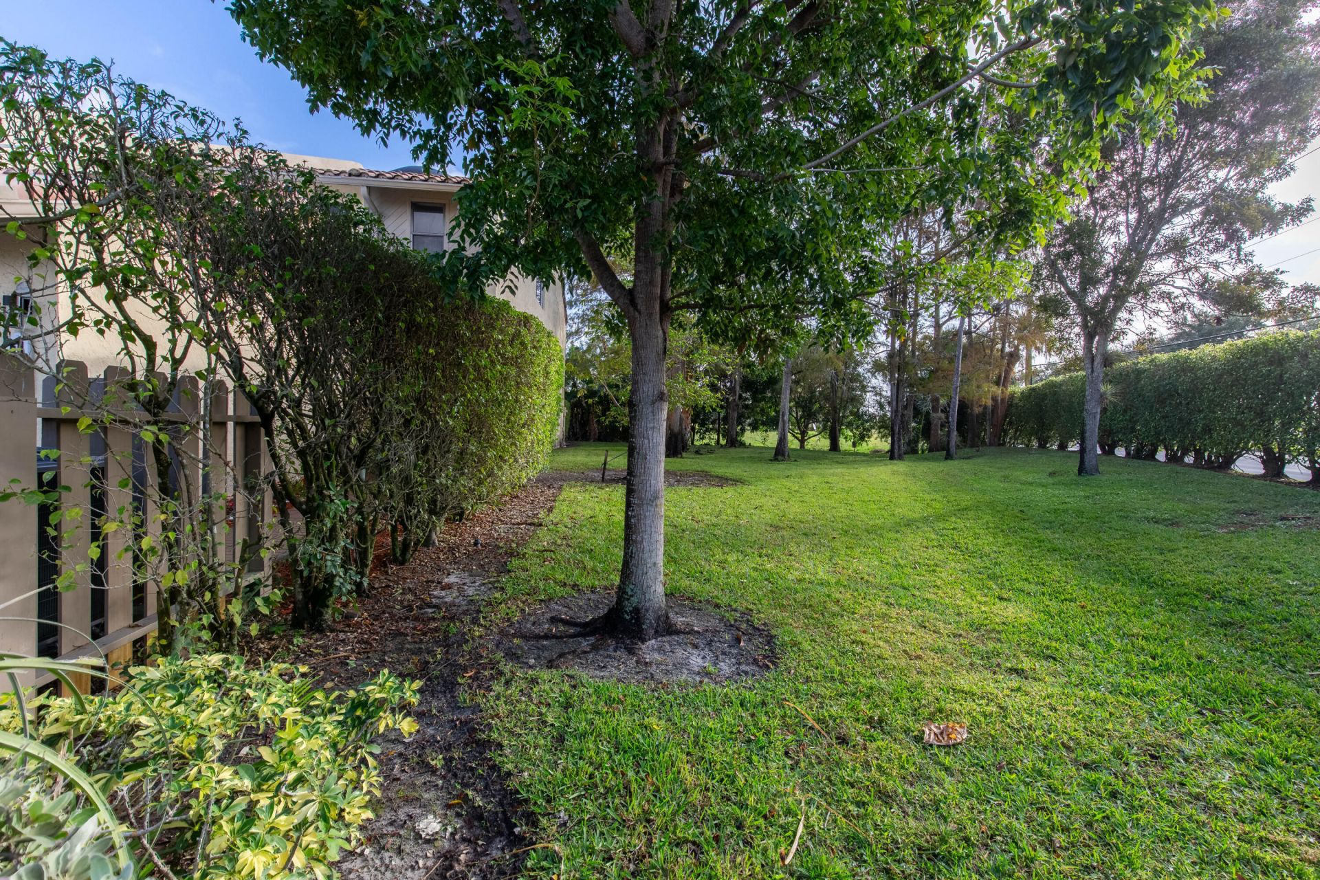 1989 Canterbury Circle, Wellington, FL 33414 Photo