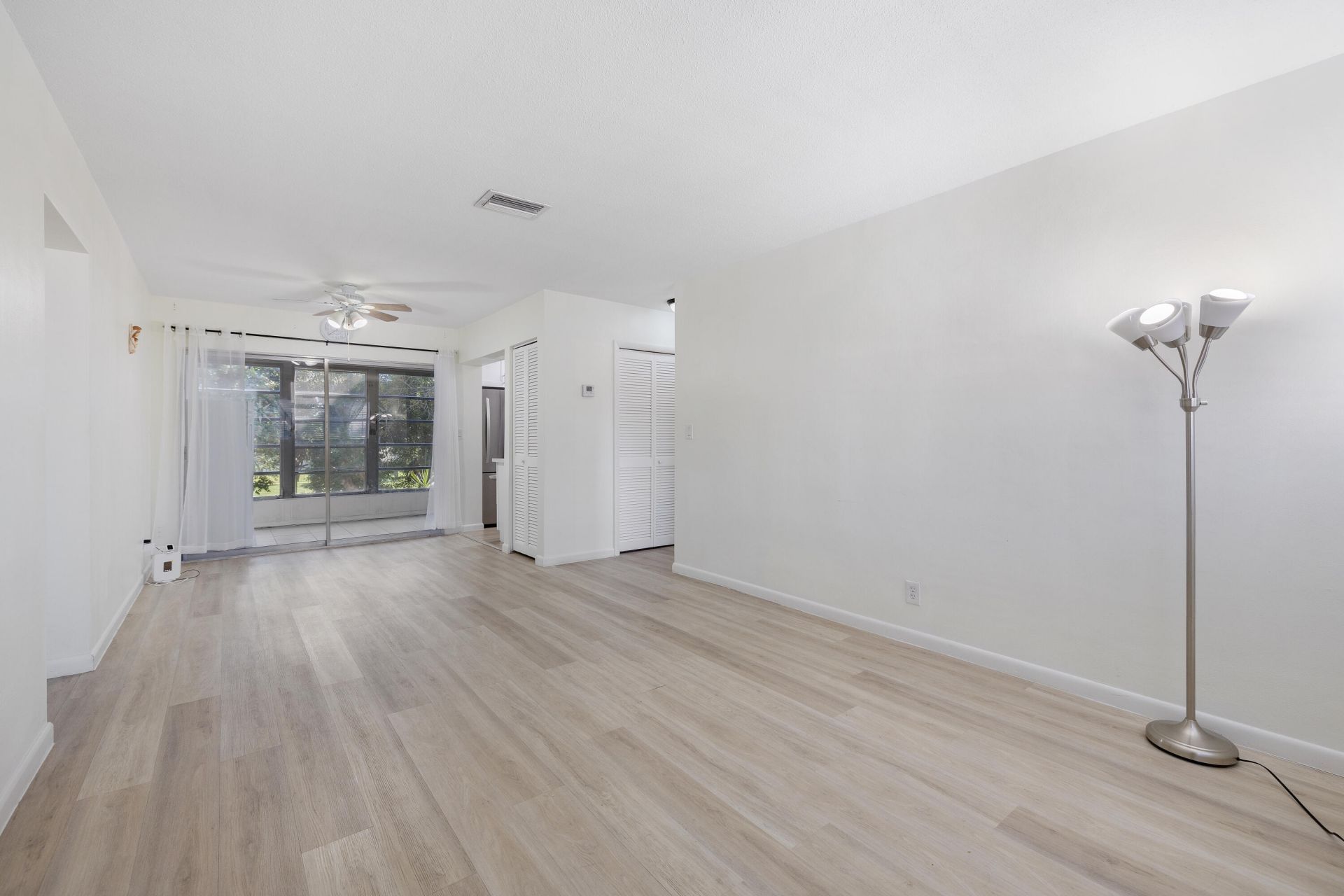 3930 Crystal Lake Drive, Unit 209, Deerfield Beach, FL 33064 Photo