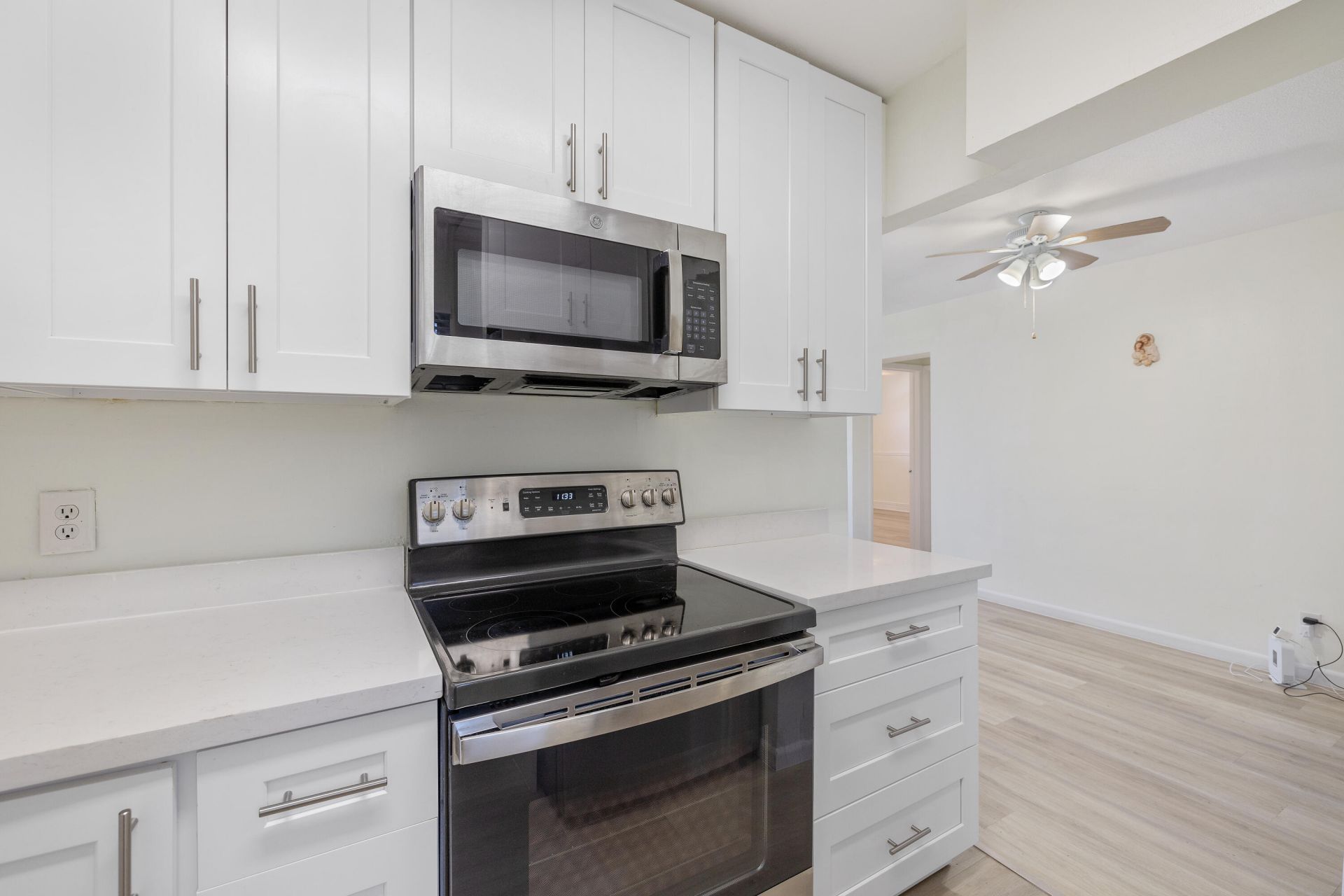 3930 Crystal Lake Drive, Unit 209, Deerfield Beach, FL 33064 Photo