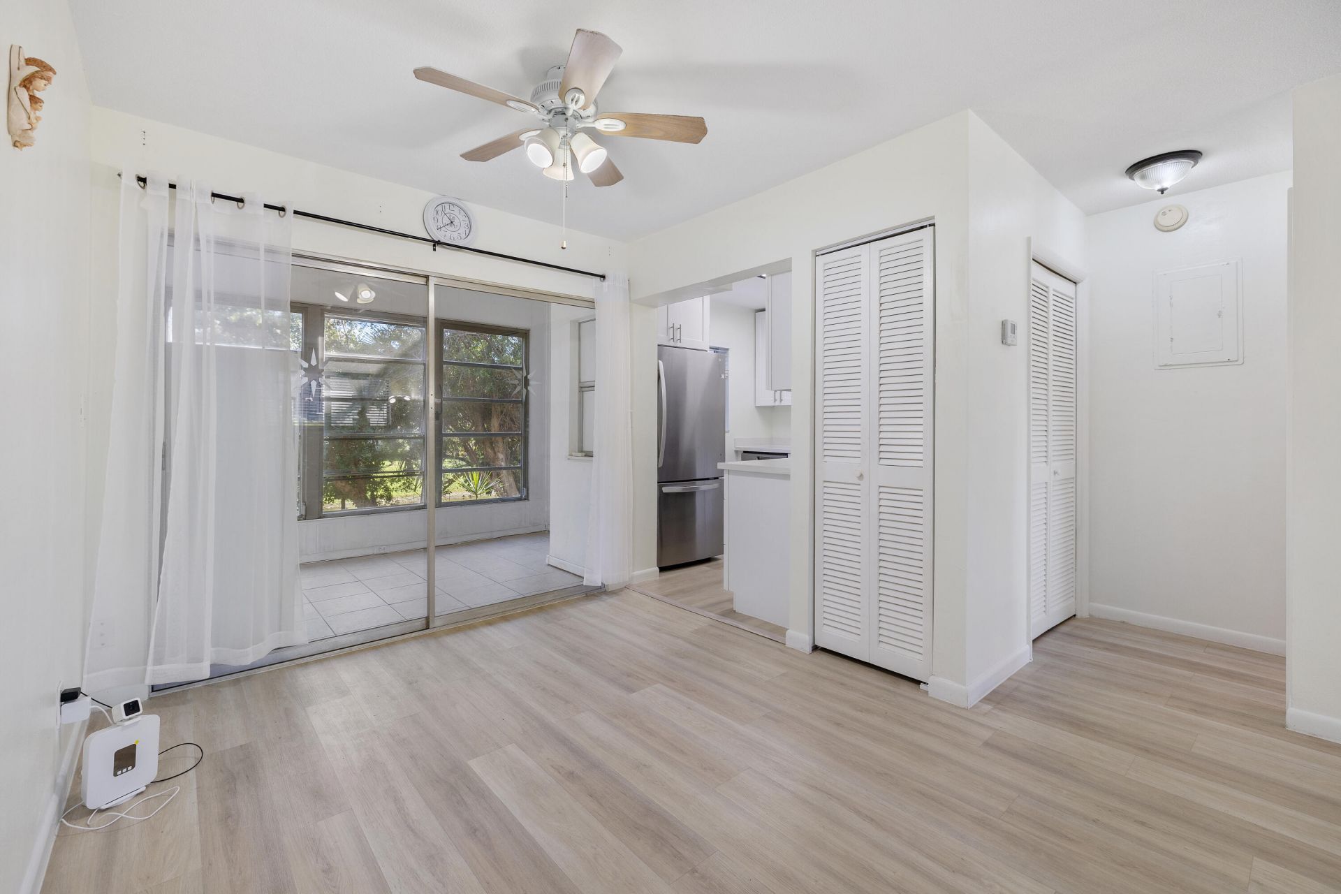 3930 Crystal Lake Drive, Unit 209, Deerfield Beach, FL 33064 Photo