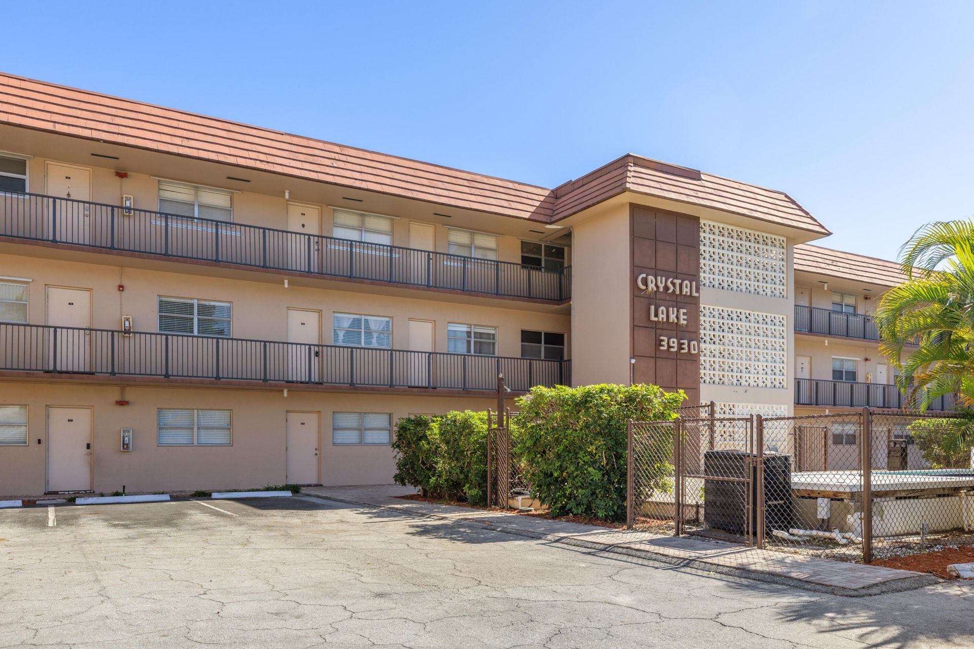 3930 Crystal Lake Drive, Unit 209, Deerfield Beach, FL 33064 Photo