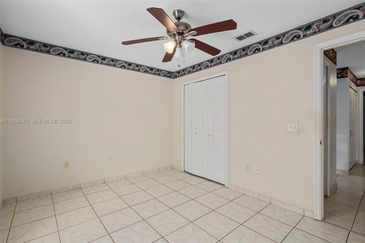 327 Ridge Ct, Apopka, FL 32712 Photo