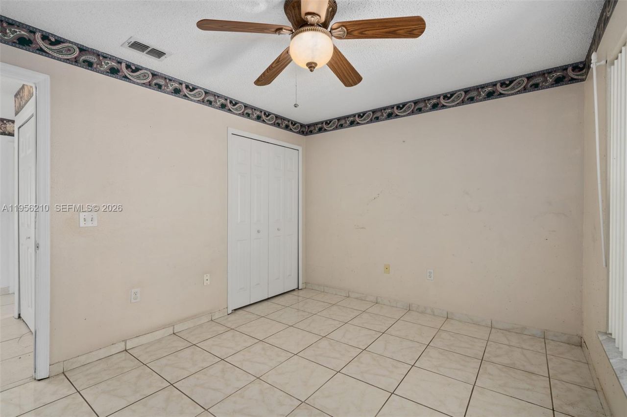 327 Ridge Ct, Apopka, FL 32712 Photo